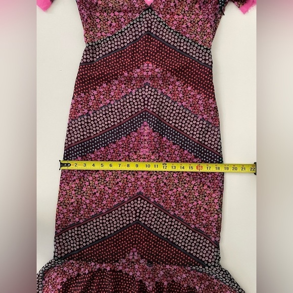 Le Superbe Floral Chiffon Raw Hem Pink Overlay Midi Dress Flutter Sleeve 4 - Picture 5 of 11